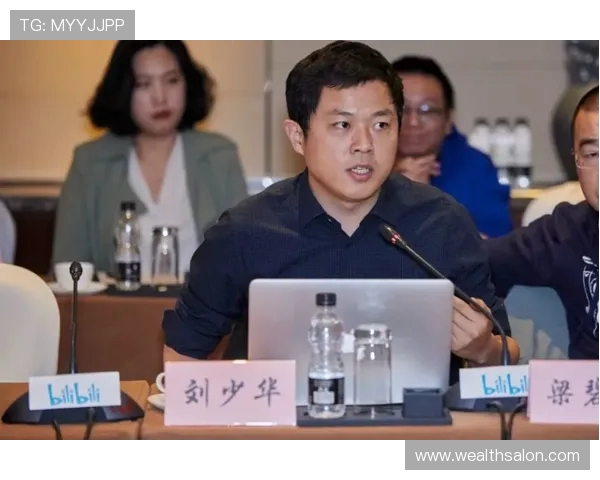 深度对话：周强如何在和平精英中塑造自己的传奇人生