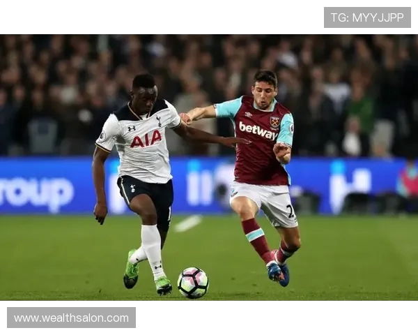 埃弗顿与阿森纳激战回顾：精彩瞬间与战术分析全景展现