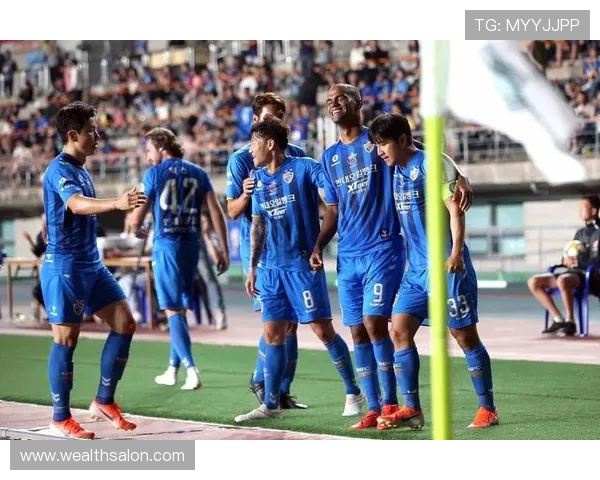 奥胡斯主场迎战维堡期待精彩对决双方争夺积分势必激烈 奥胡斯主场迎战维堡期待精彩对决双方争夺积分势必激烈