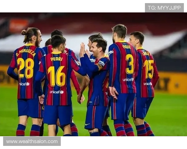 巴萨与曼联精彩对决全景回顾及战术分析 巴萨与曼联精彩对决全景回顾及战术分析